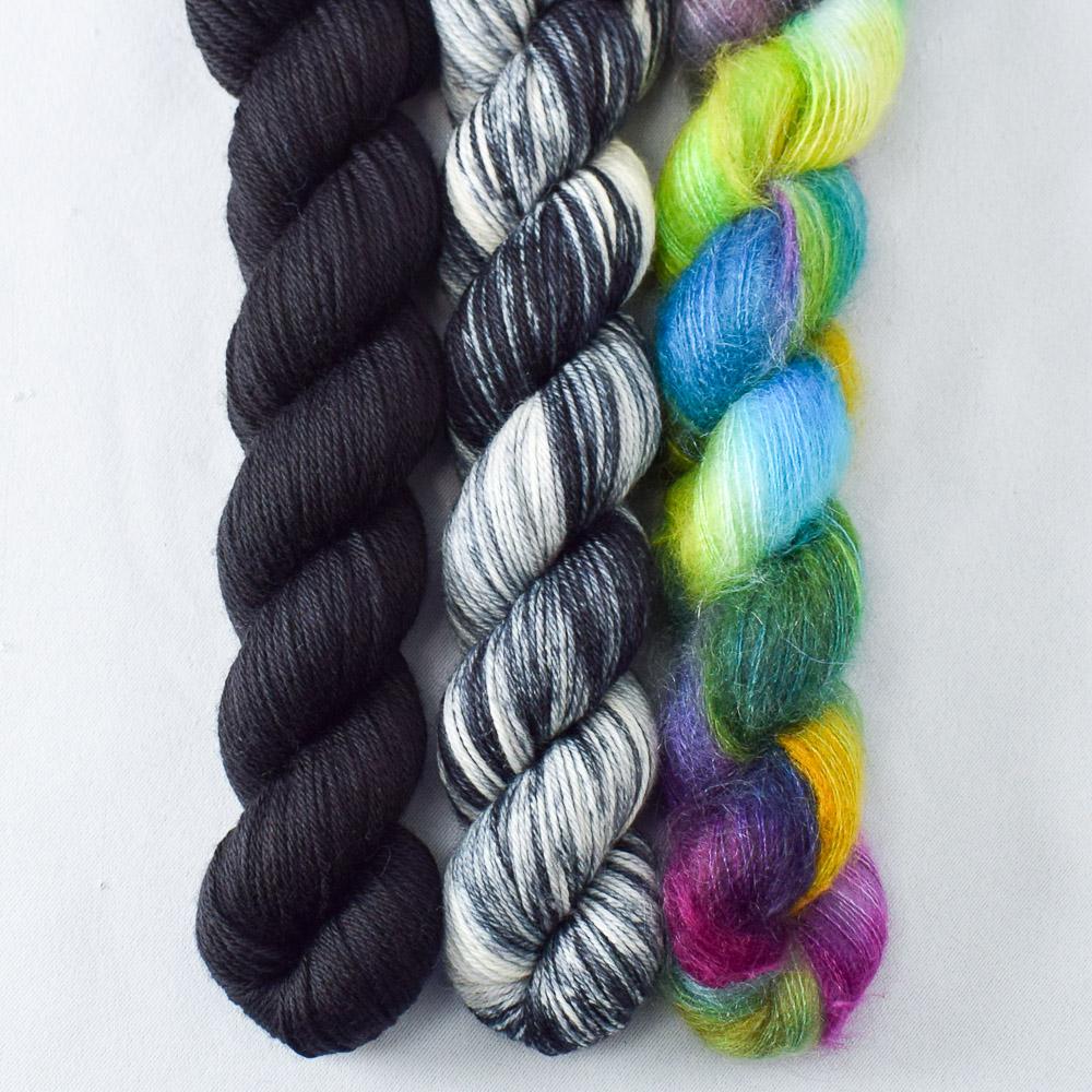 Ebony, Graphic, Ziggy Stardust - Miss Babs Pillowy Cowl Set
