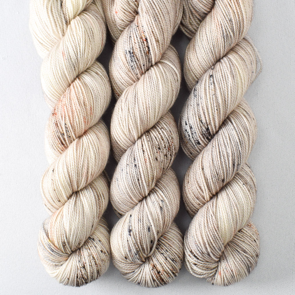 Floofy Tail - Miss Babs Yummy 2-Ply superwash Merino wool yarn