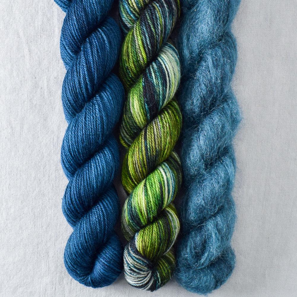 Franklin, Shaken not Stirred - Miss Babs Pillowy Cowl Set