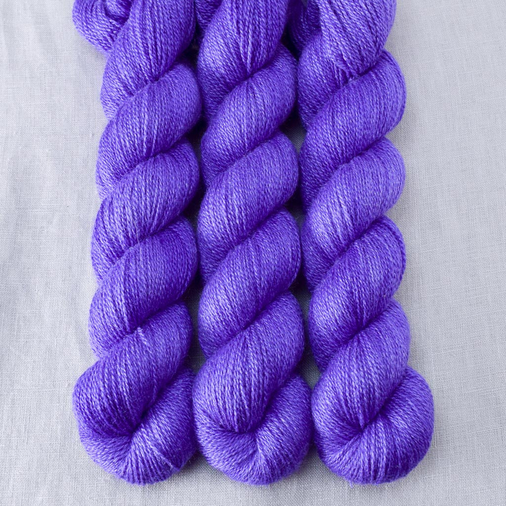 Gentian - Miss Babs Yet yarn