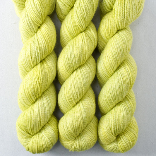 Ginkgo - Miss Babs Killington 350 yarn