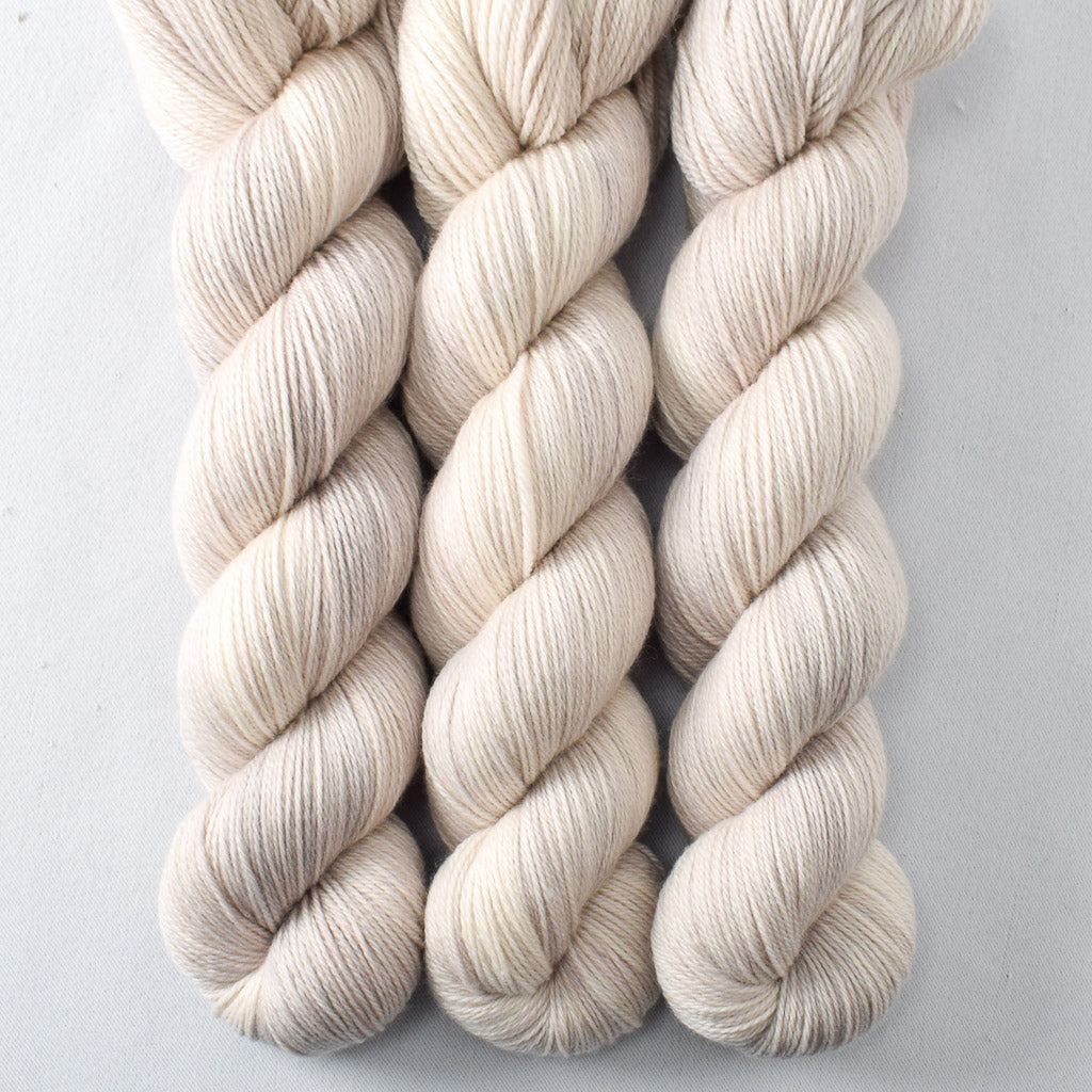 Glaciology - Miss Babs Caroline yarn