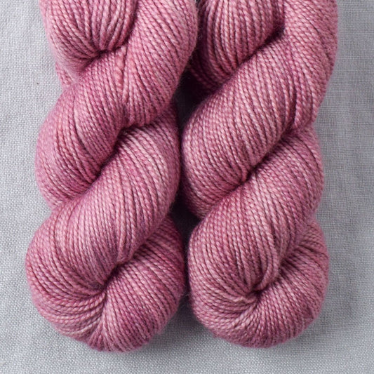 Glow - Miss Babs 2-Ply Toes yarn