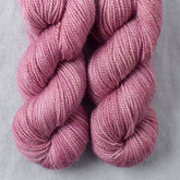 Glow - Miss Babs Yummy 2-Ply Toes superwash Merino wool yarn