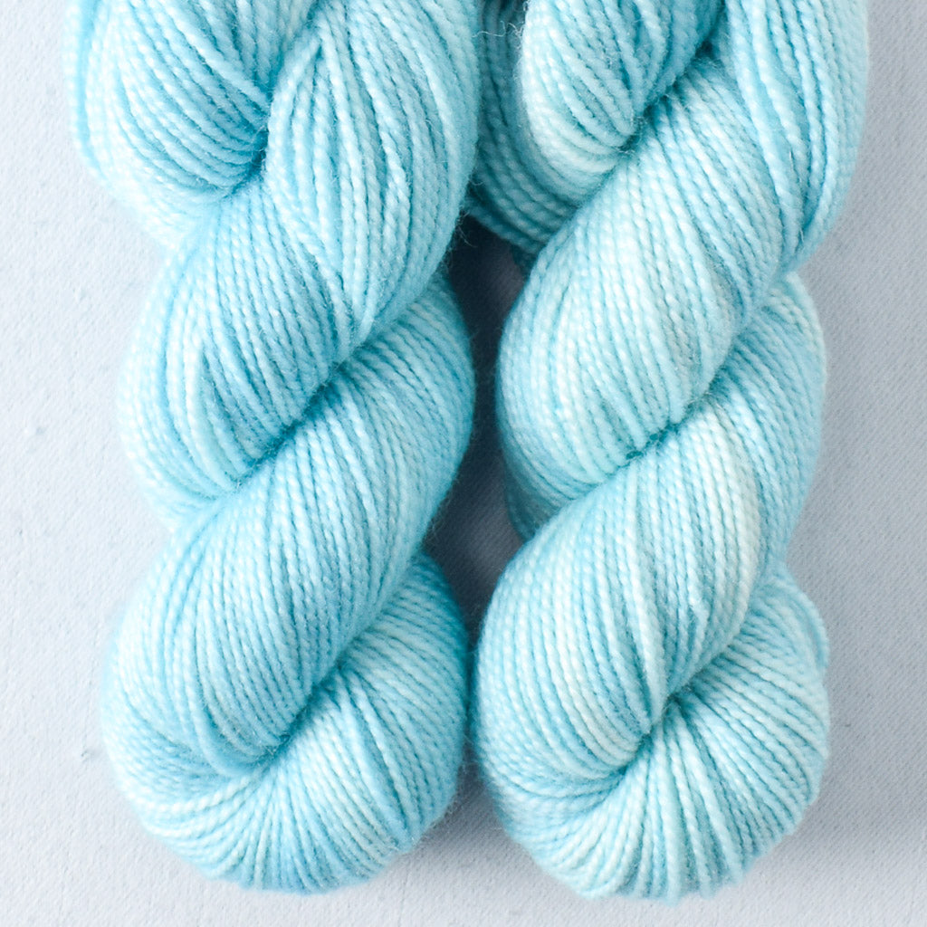 Go with the Flow - Miss Babs Yummy 2-Ply Toes superwash Merino wool yarn