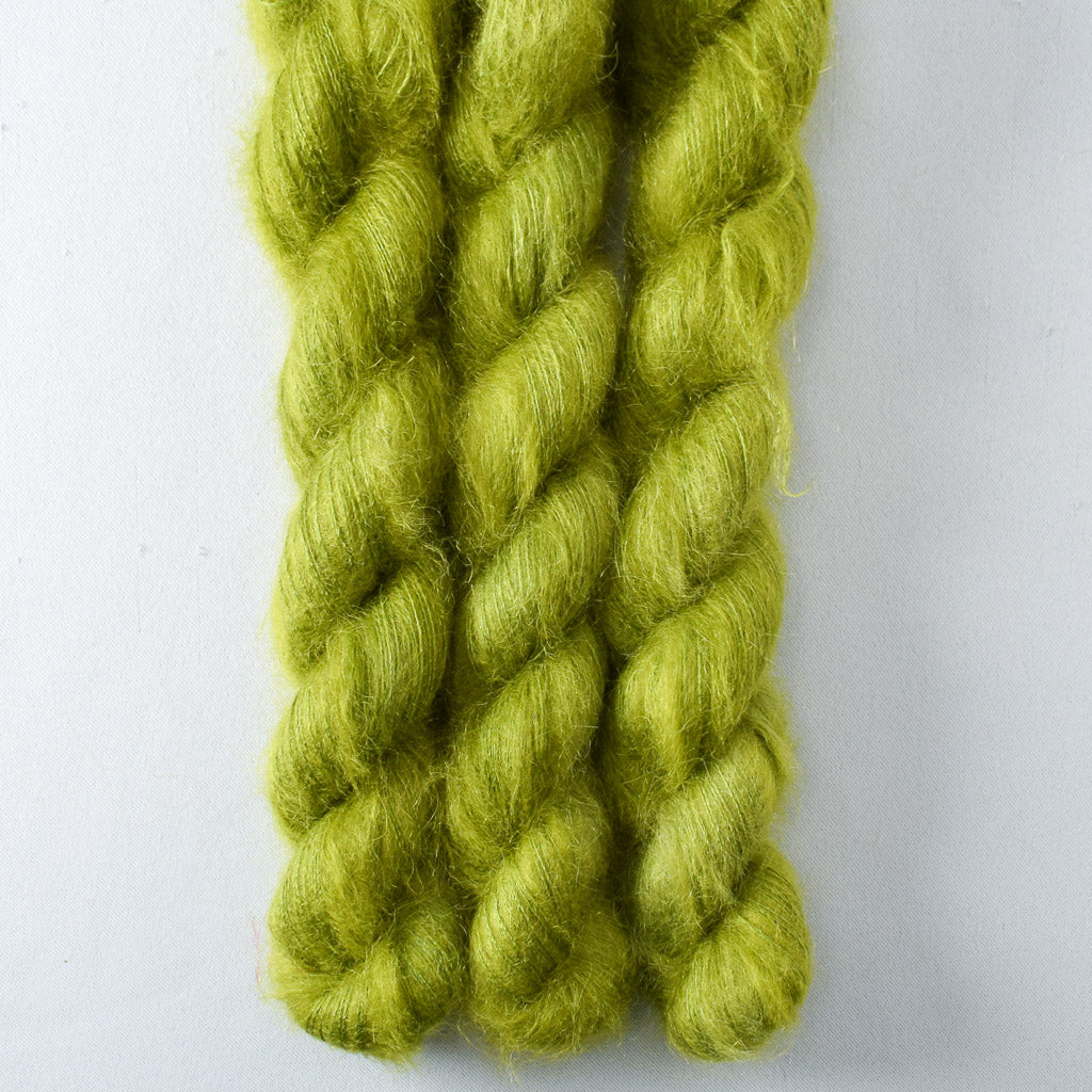 Hops - Miss Babs Moonglow yarn