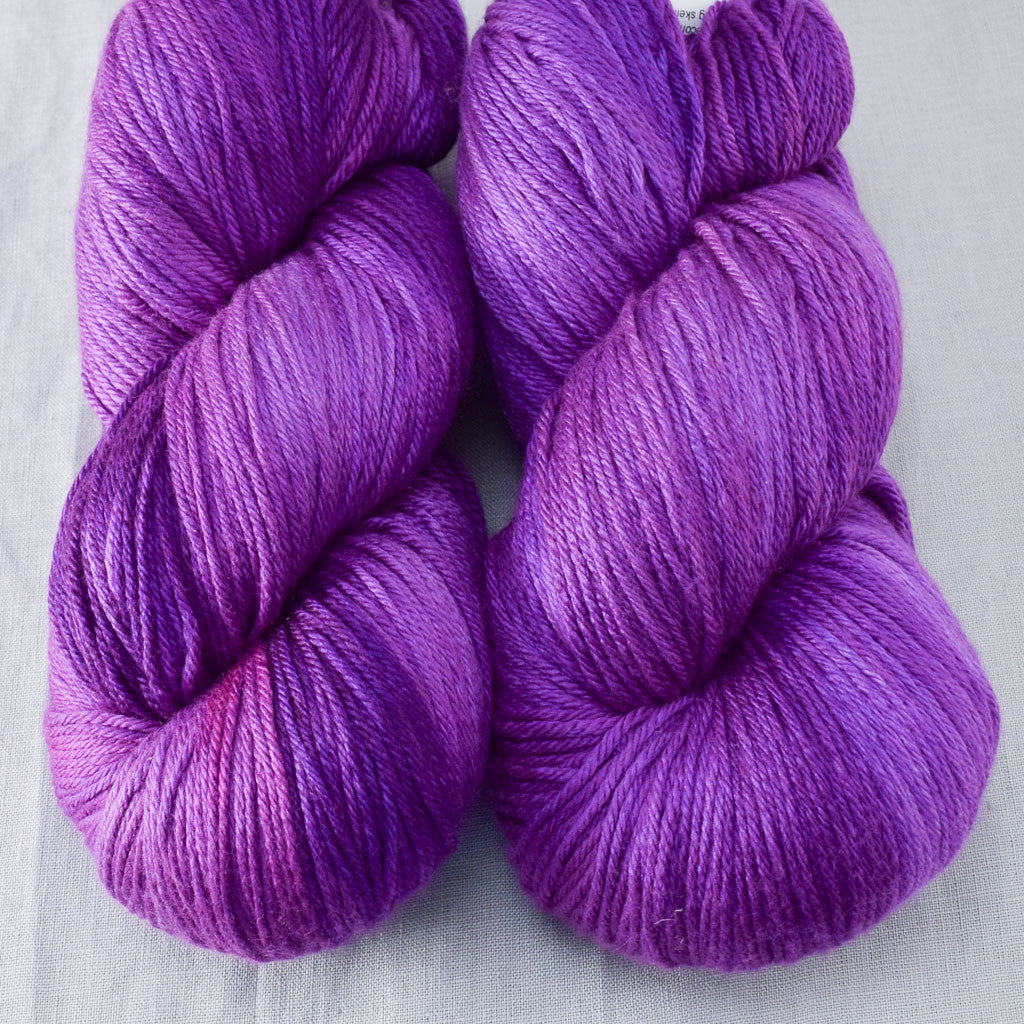 Impatiens - Miss Babs Big Silk yarn