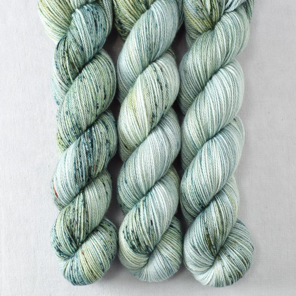 In the Meadow - Miss Babs Caroline yarn