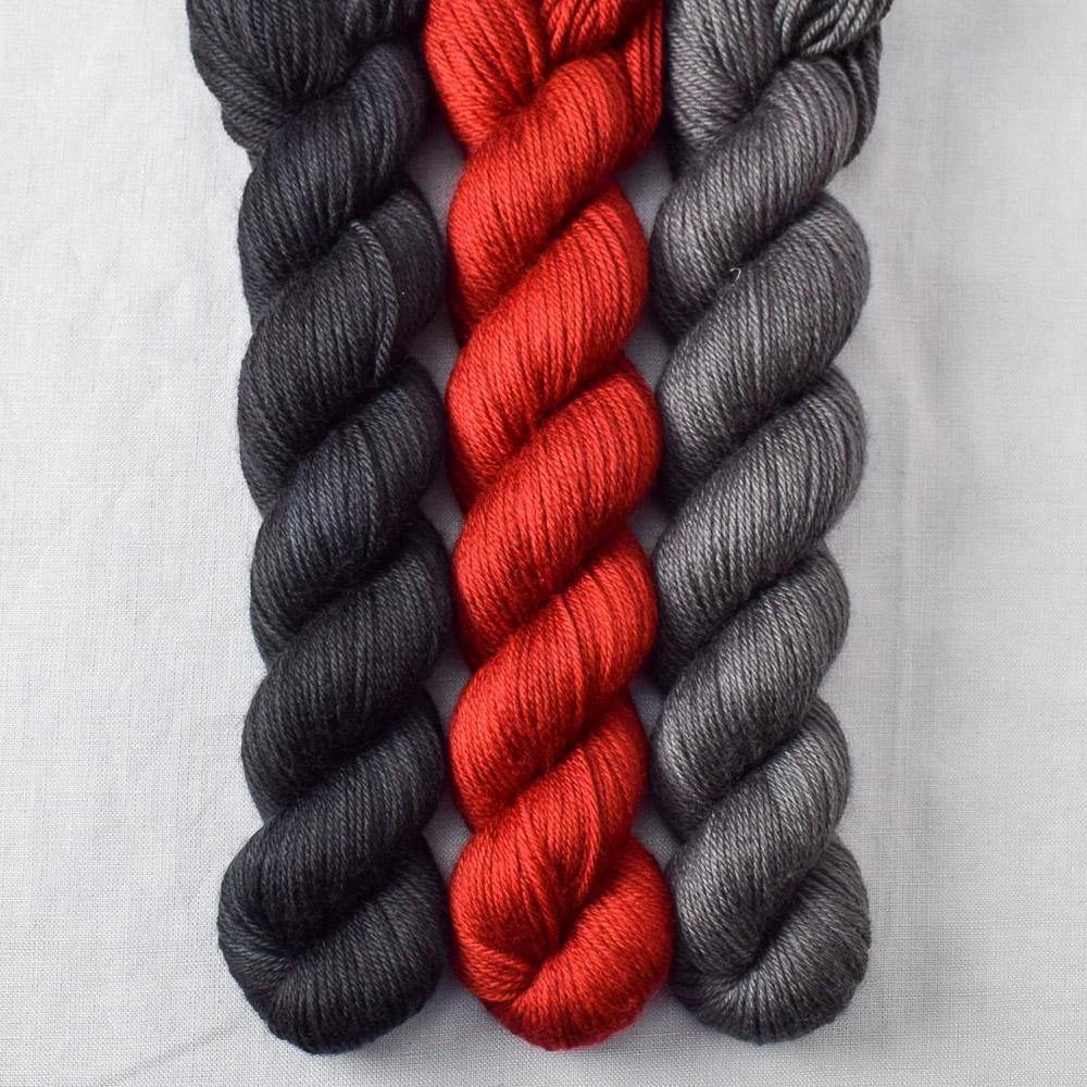 Lycan, Obsidian, Vlads - Miss Babs Yowza Mini Trio