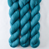 Mahi Mahi - Miss Babs Yummy 2-Ply superwash Merino wool yarn