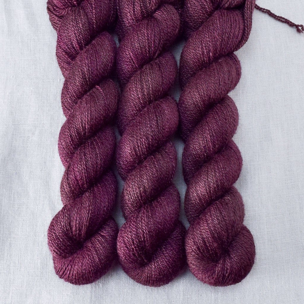 Mahogany - Miss Babs Yet yarn