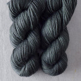 Mamaku - Miss Babs Yummy 2-Ply Toes superwash Merino wool yarn