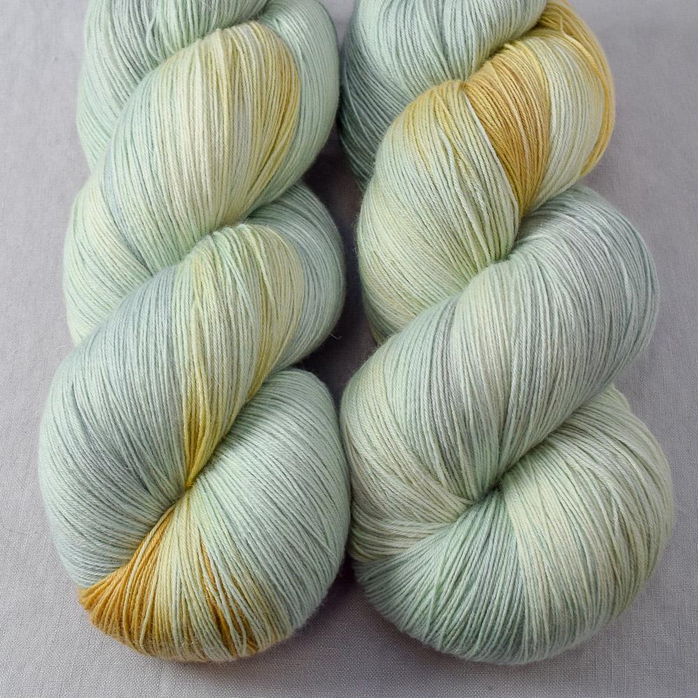 Mantis - Miss Babs Katahdin yarn