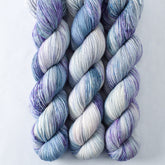 Mariposa - Miss Babs Avon yarn