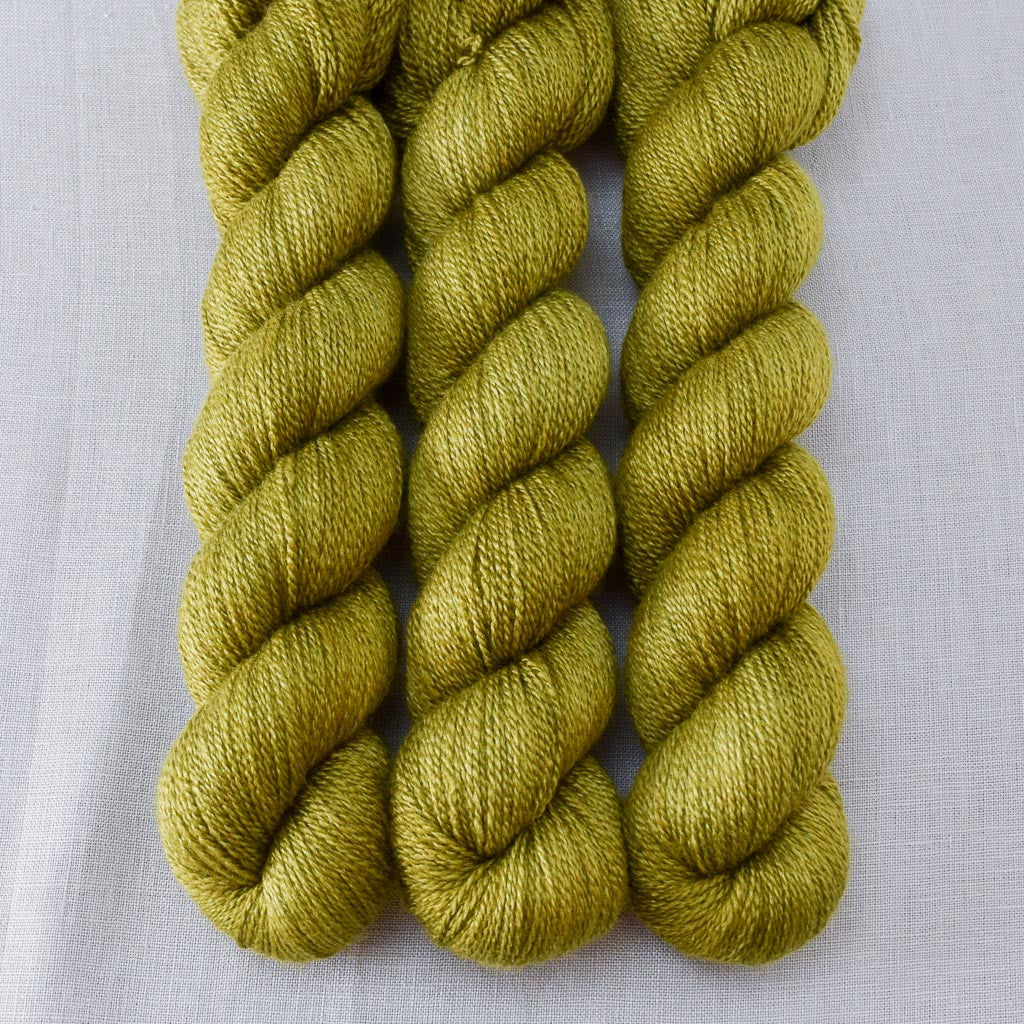 Moss - Miss Babs Yet yarn