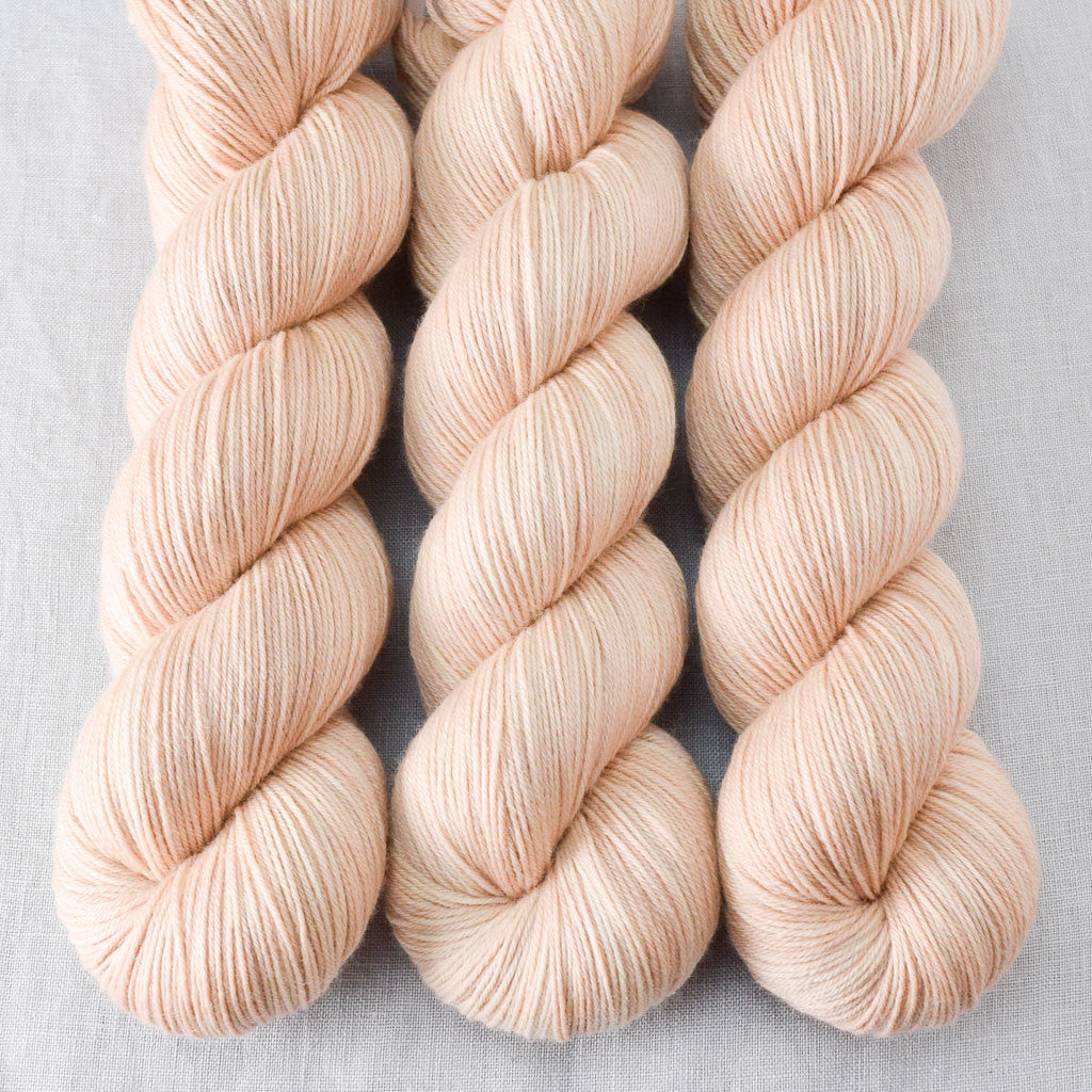 Muslin - Miss Babs Tarte yarn