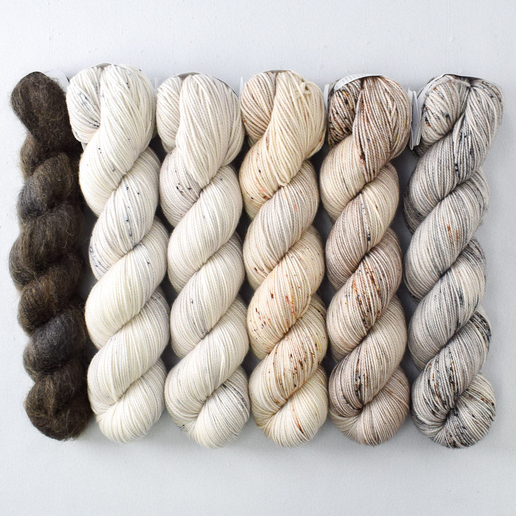Neutral with Obsidian - Miss Babs Lace and Fade Boxy Set