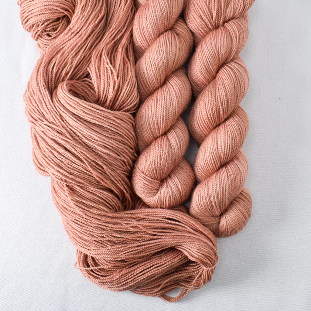Opaque Cocoa - Miss Babs Yummy 2-Ply yarn