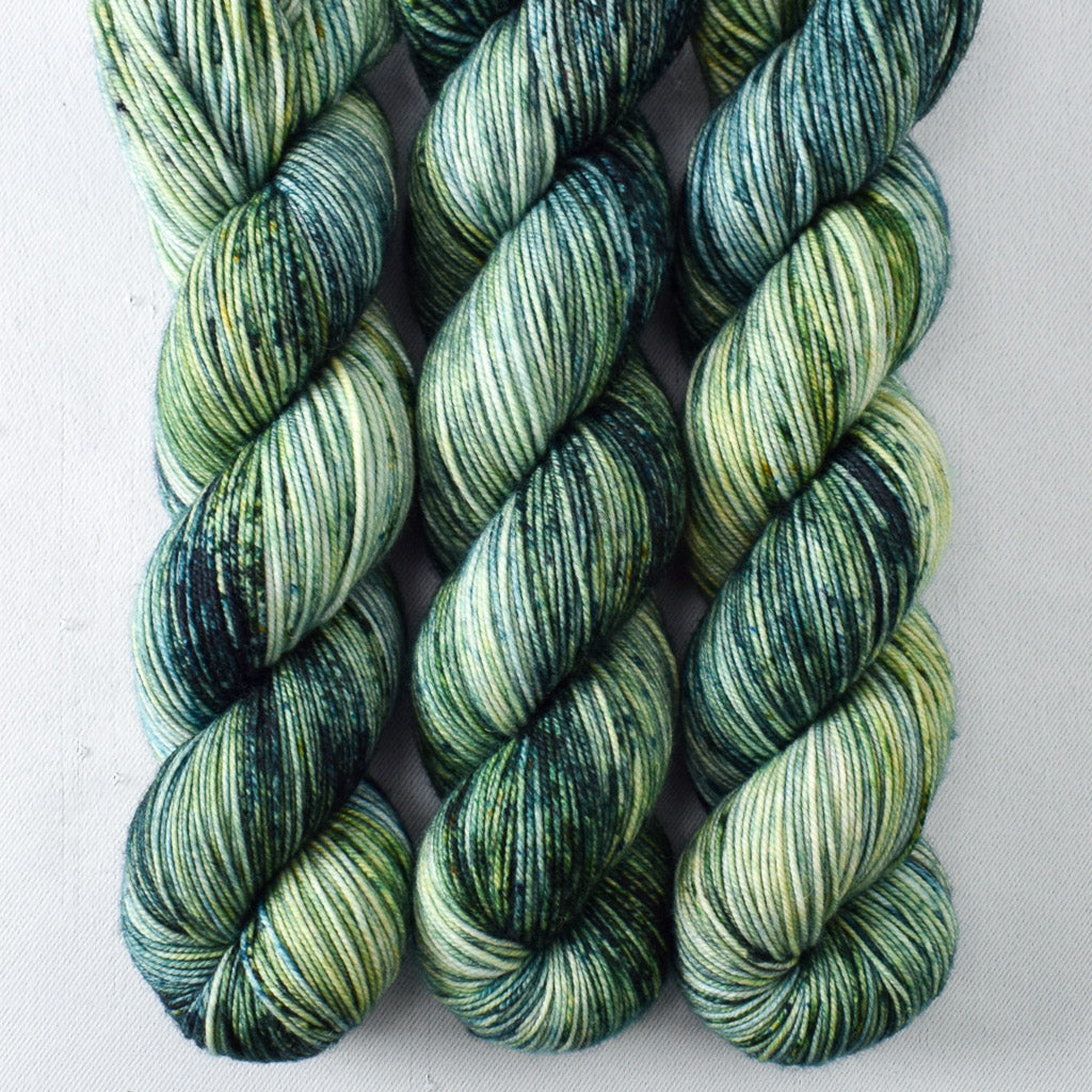 Pacifica - Miss Babs Laurel Falls yarn