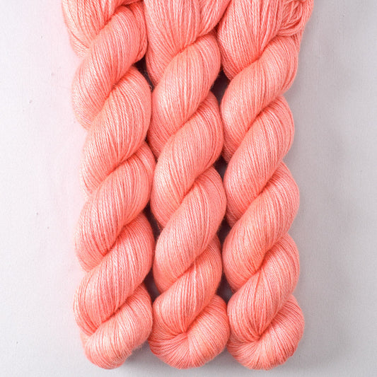 Pink Grapefruit - Miss Babs Holston yarn
