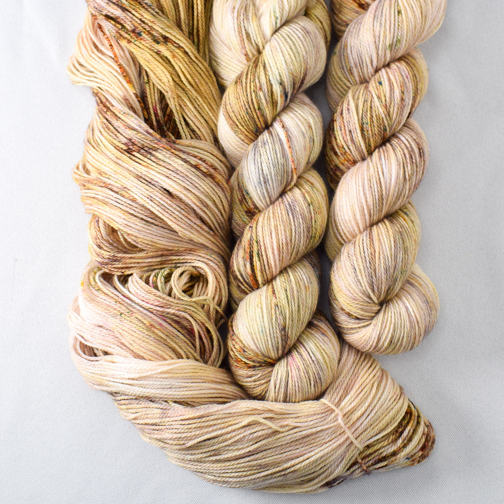 Rangeland - Miss Babs Caroline merino-cashmere-nylon yarn