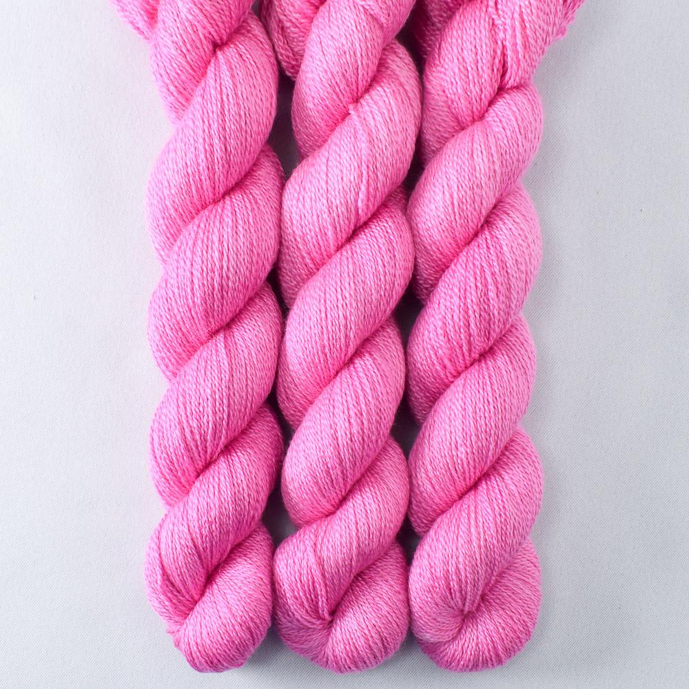Ruchbah - Miss Babs Yet yarn