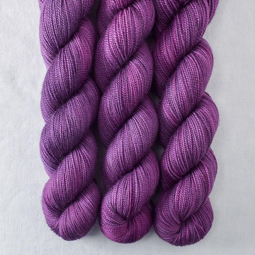 Sangria - Miss Babs Yummy 2-Ply yarn