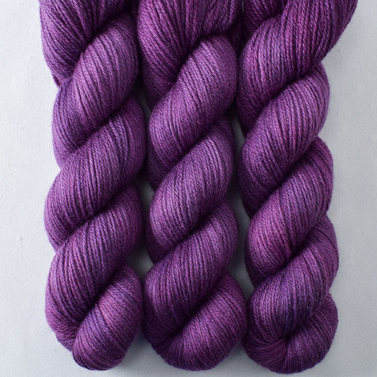 Sangria - Miss Babs Killington 350 yarn