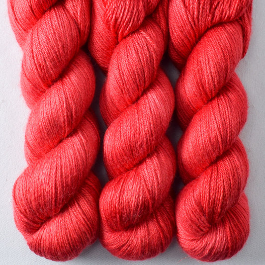 Scarlet Letter - Miss Babs Holston yarn