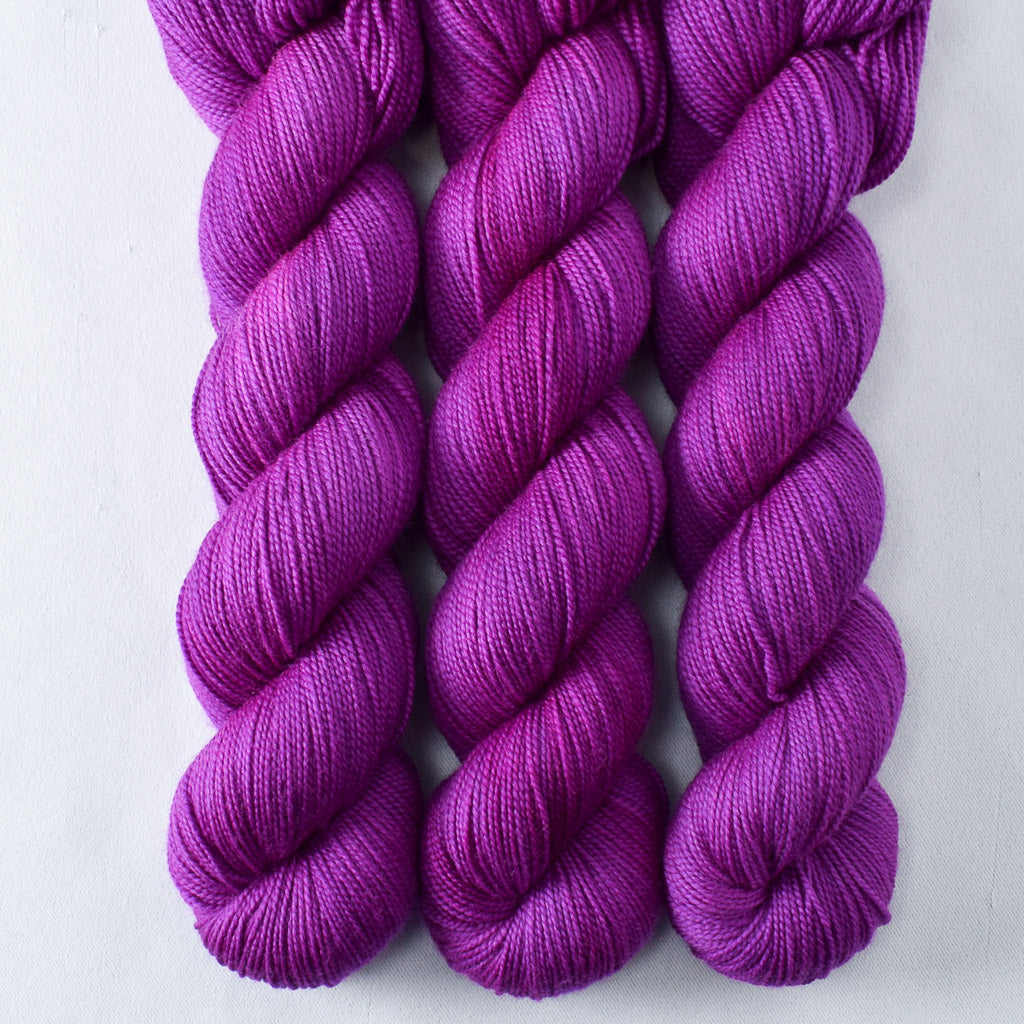 Scorpio - Miss Babs Yummy 2-Ply superwash Merino wool yarn