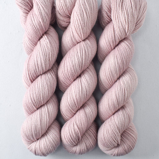 Softly - Miss Babs Killington 350 yarn