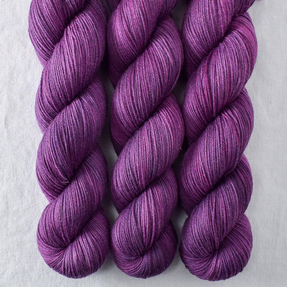 Spiked Punch - Miss Babs Putnam yarn