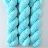 Star of Holland - Miss Babs Yummy 2-Ply superwash Merino wool yarn