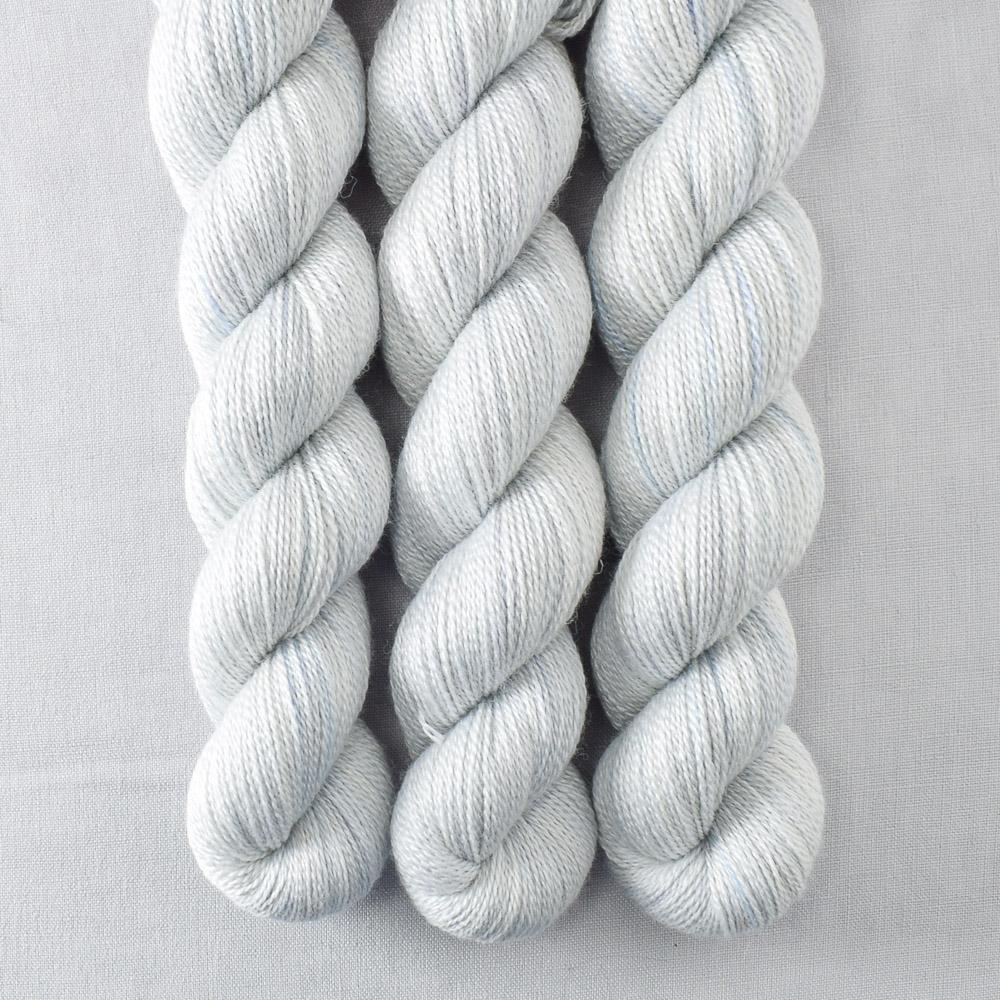 Staryk - Miss Babs Yet yarn