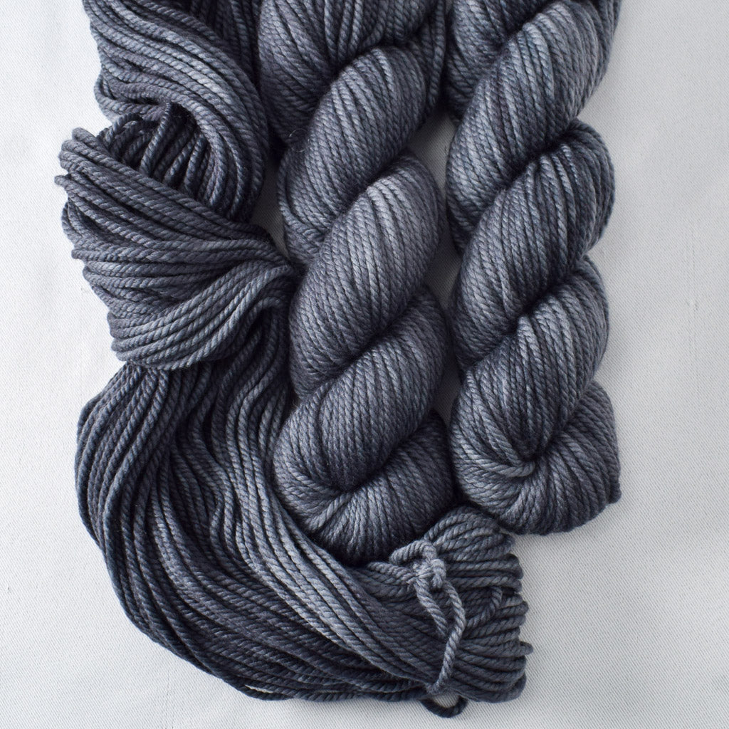 Stunning Shade - Miss Babs K2 yarn