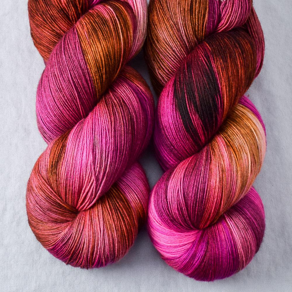 Verrassing - Miss Babs Katahdin yarn