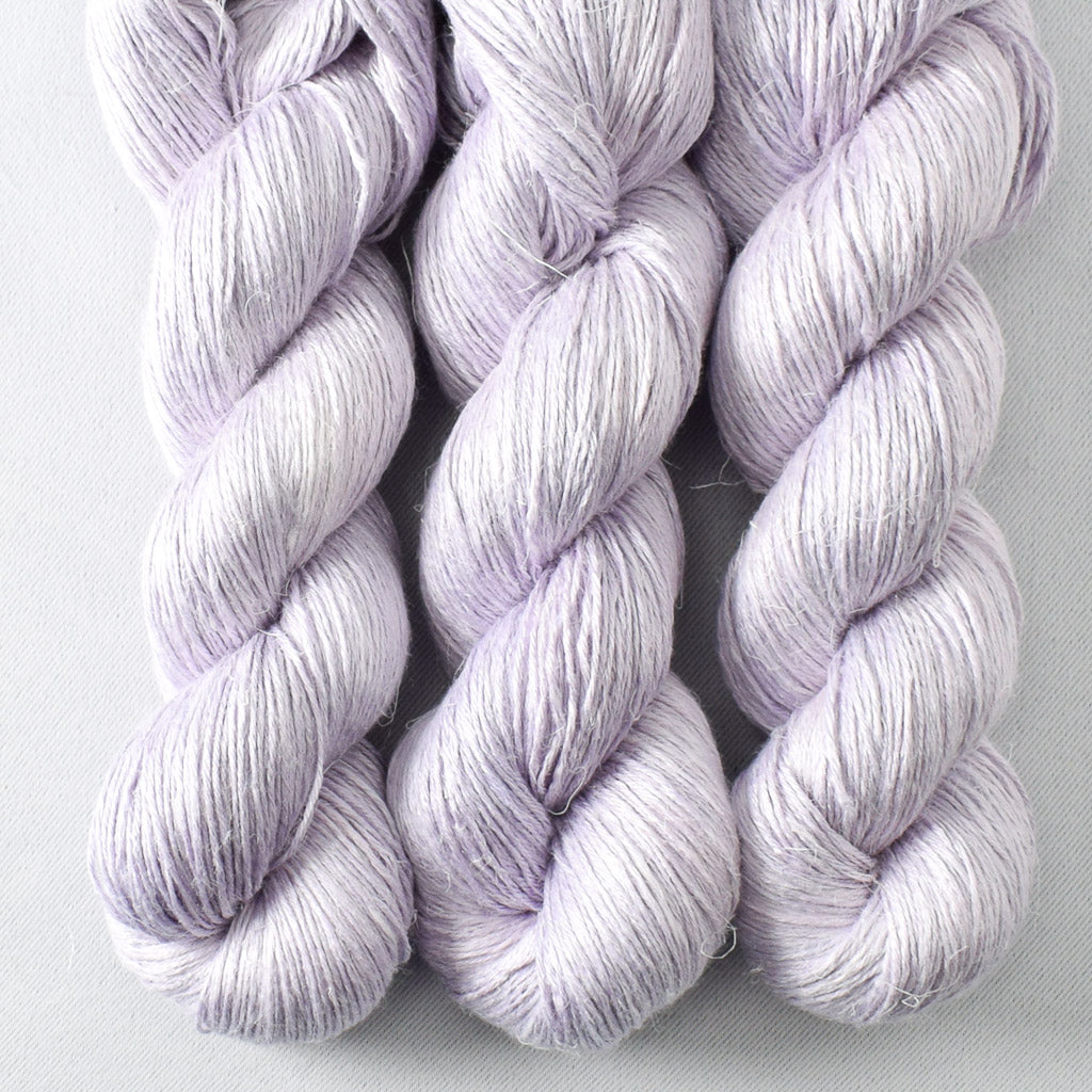 Violette Royale - Miss Babs Damask yarn