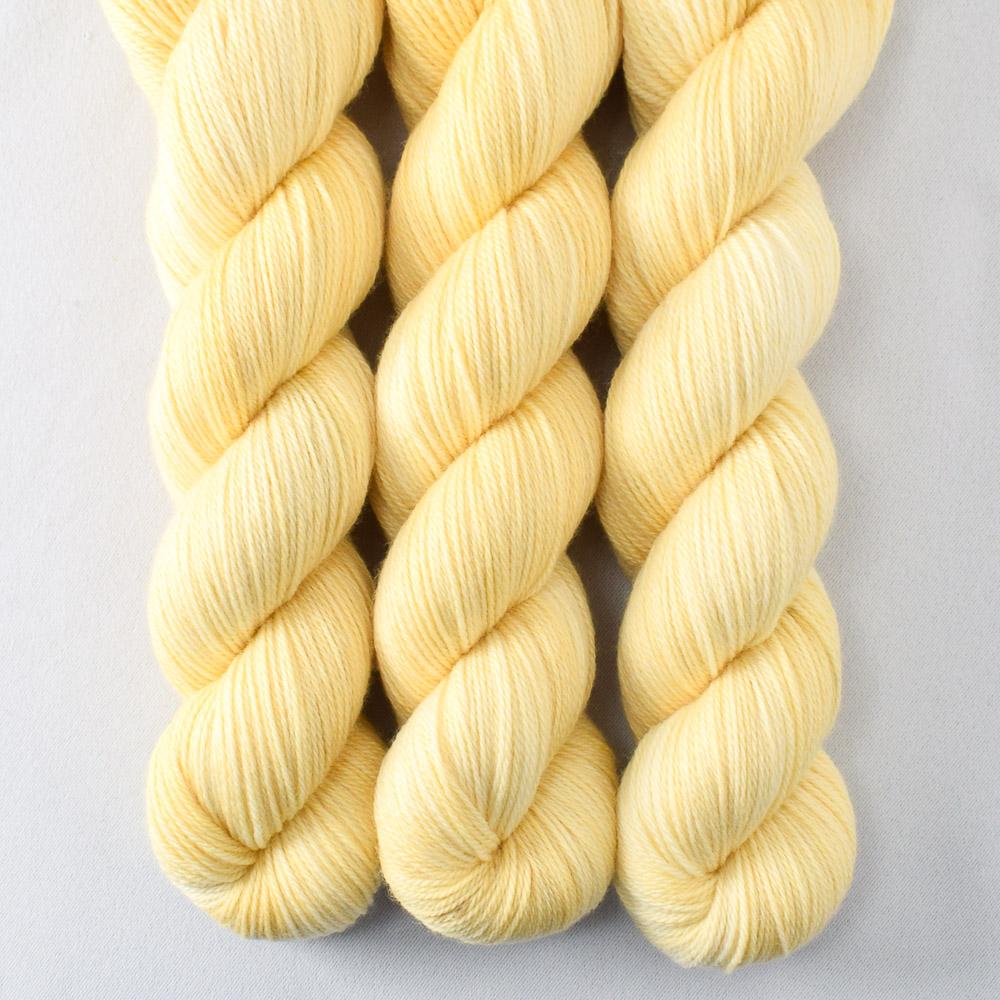 Walking on Sunshine - Miss Babs Caroline merino-cashmere-nylon yarn