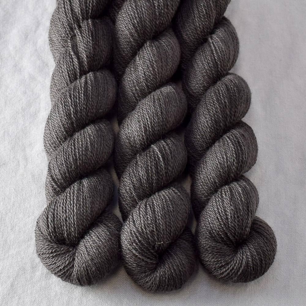 Walnut - Miss Babs Yet yarn