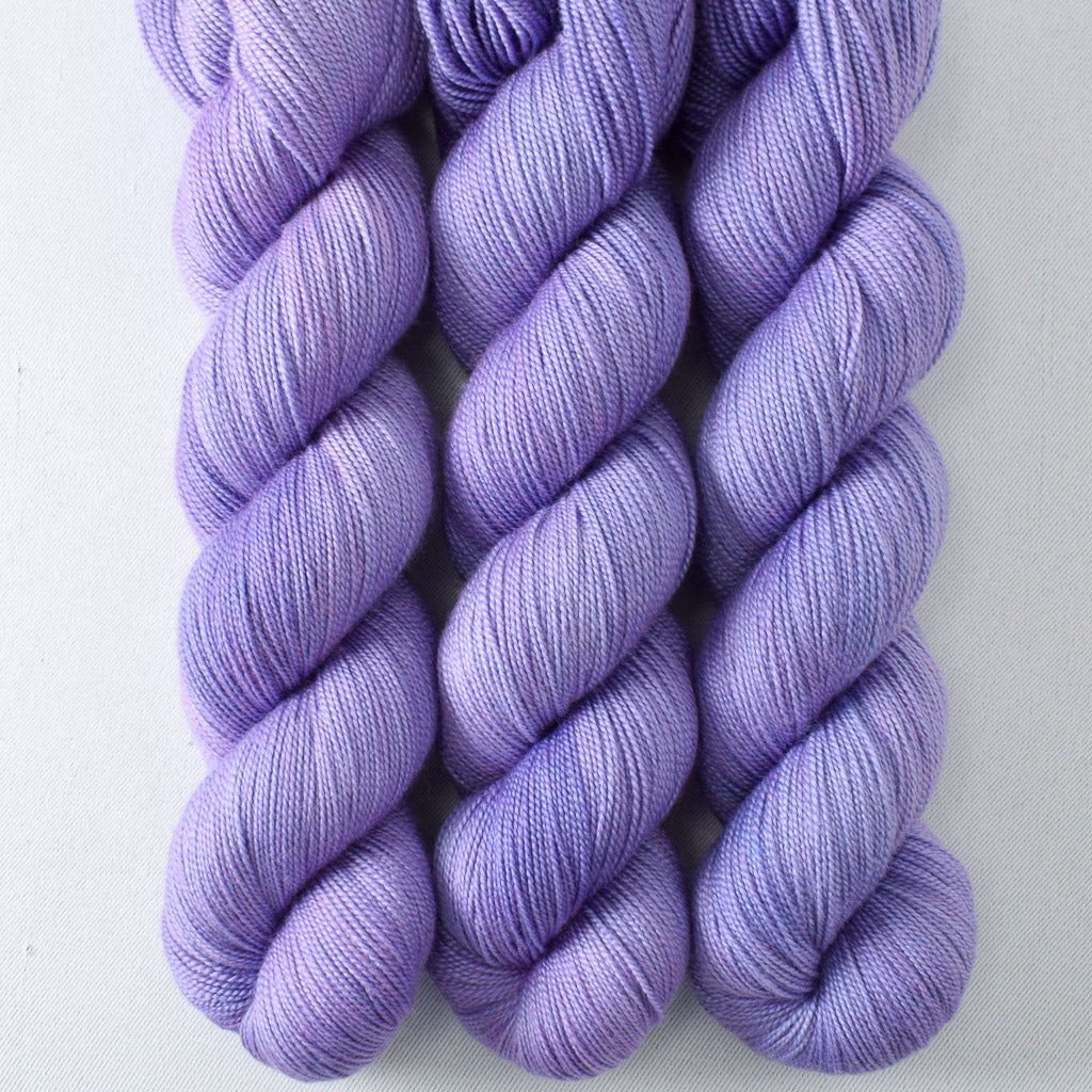 Yowah Opal - Miss Babs Avon yarn