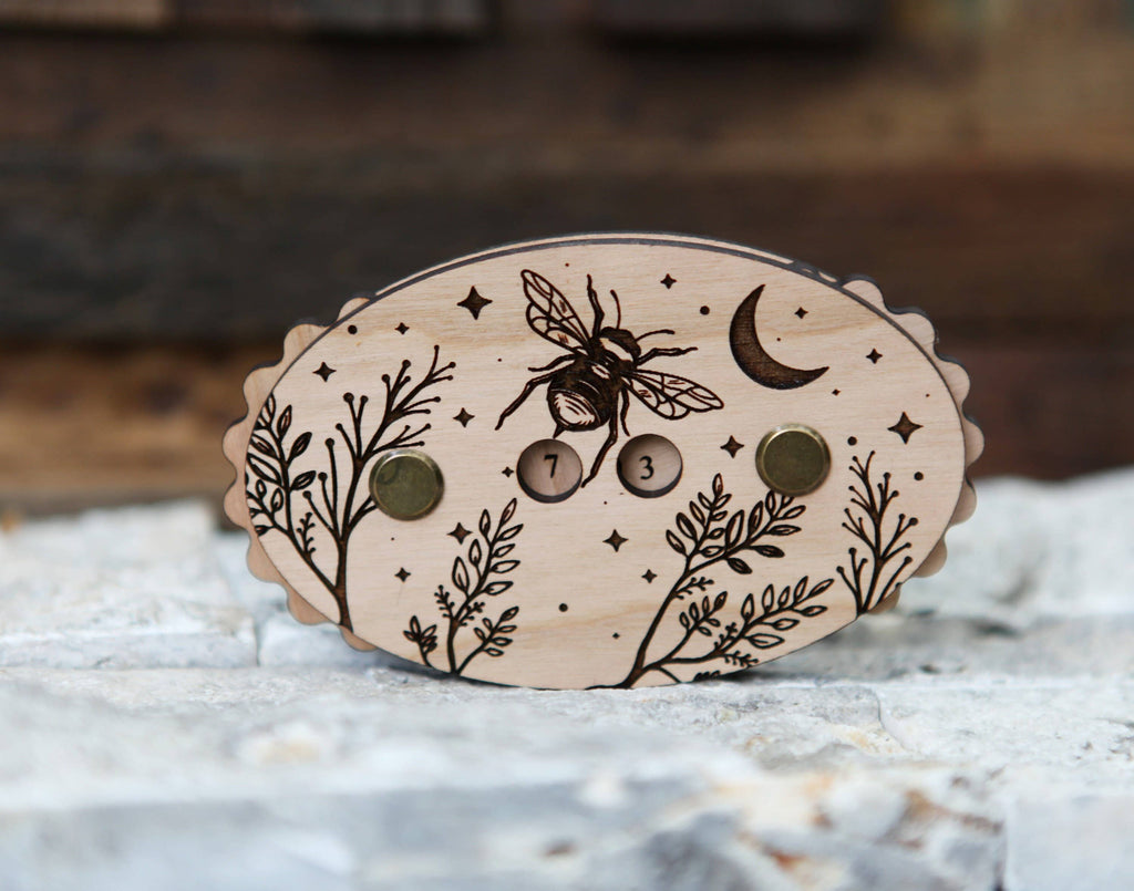 Sunrise Grove - Bee-Themed Cherry Wood Knitting Row Counter