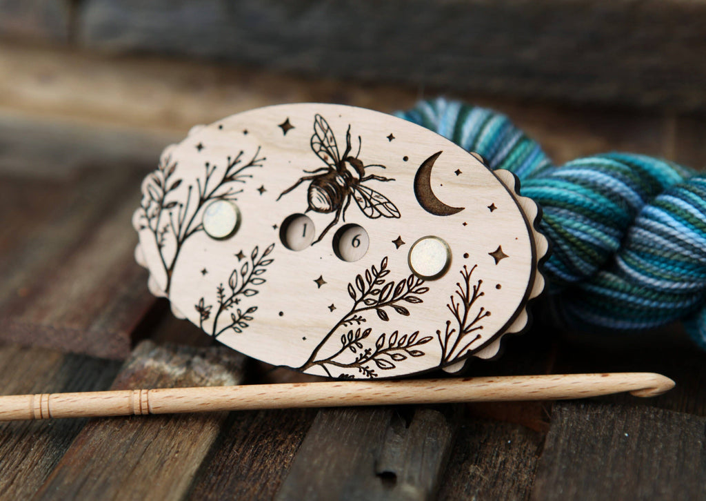 Sunrise Grove - Bee-Themed Cherry Wood Knitting Row Counter