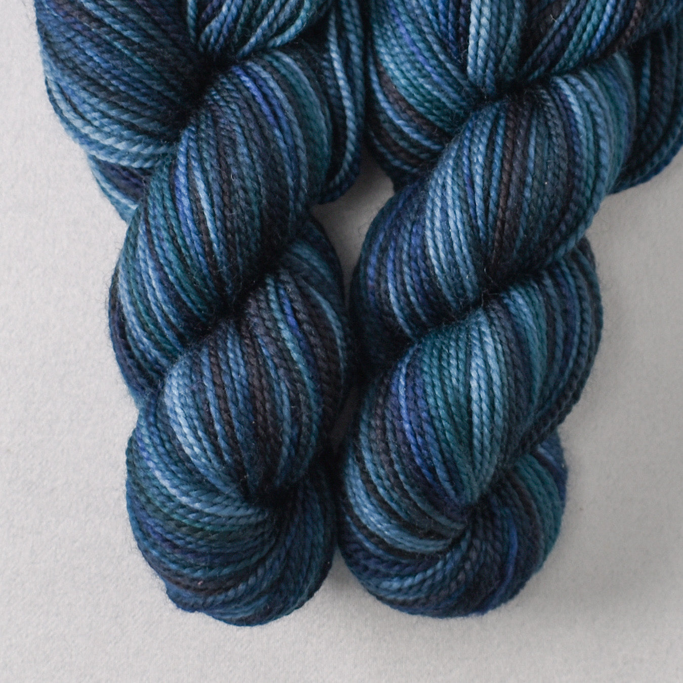 Abyss - Miss Babs 2-Ply Toes yarn