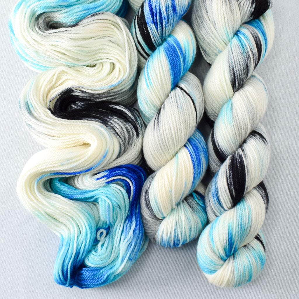 Across the Universe - Miss Babs Caroline merino-cashmere-nylon yarn