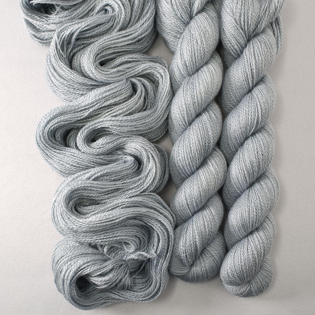 Alcor - Miss Babs Yet yarn