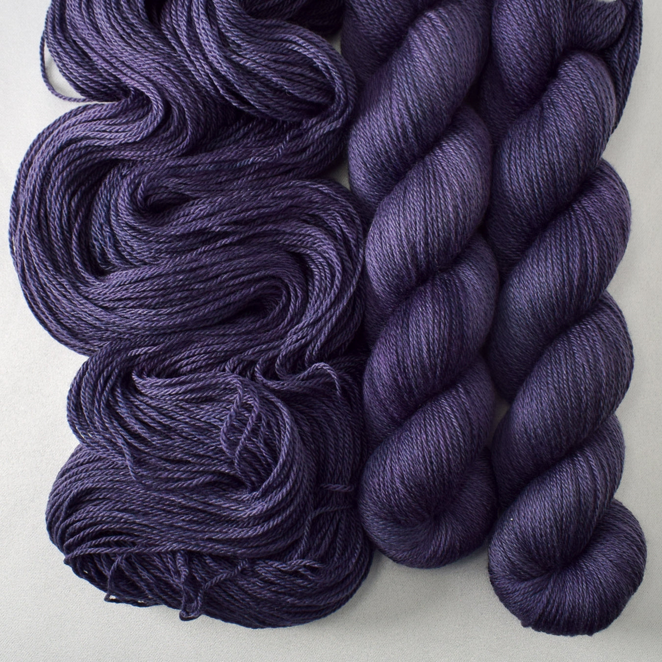Apotheosis - Miss Babs Caroline yarn