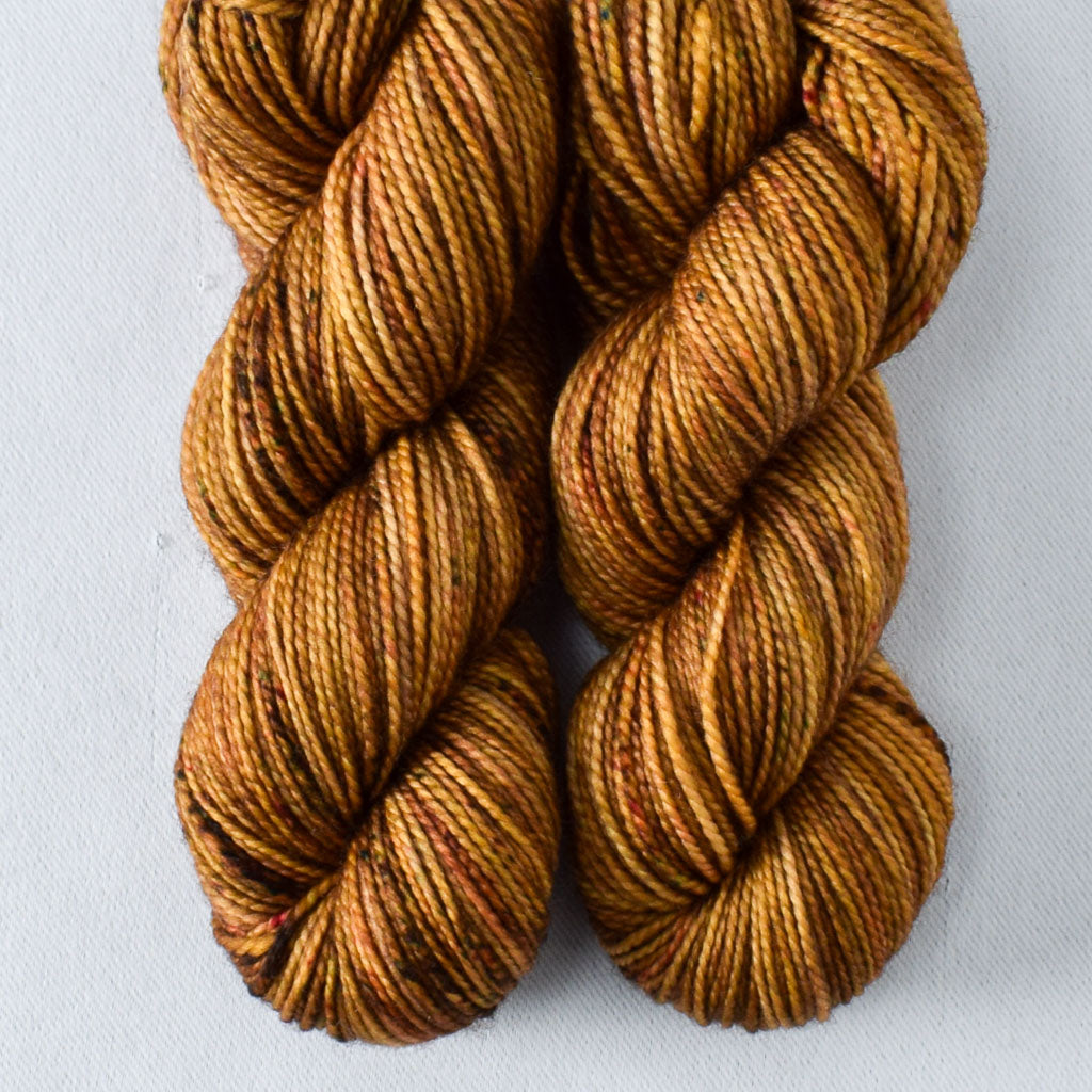 Barn Owl - Miss Babs Yummy 2-Ply Toes superwash Merino wool yarn