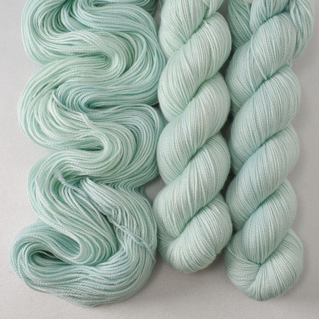 Beach Chair - Miss Babs Yummy 2-Ply yarn