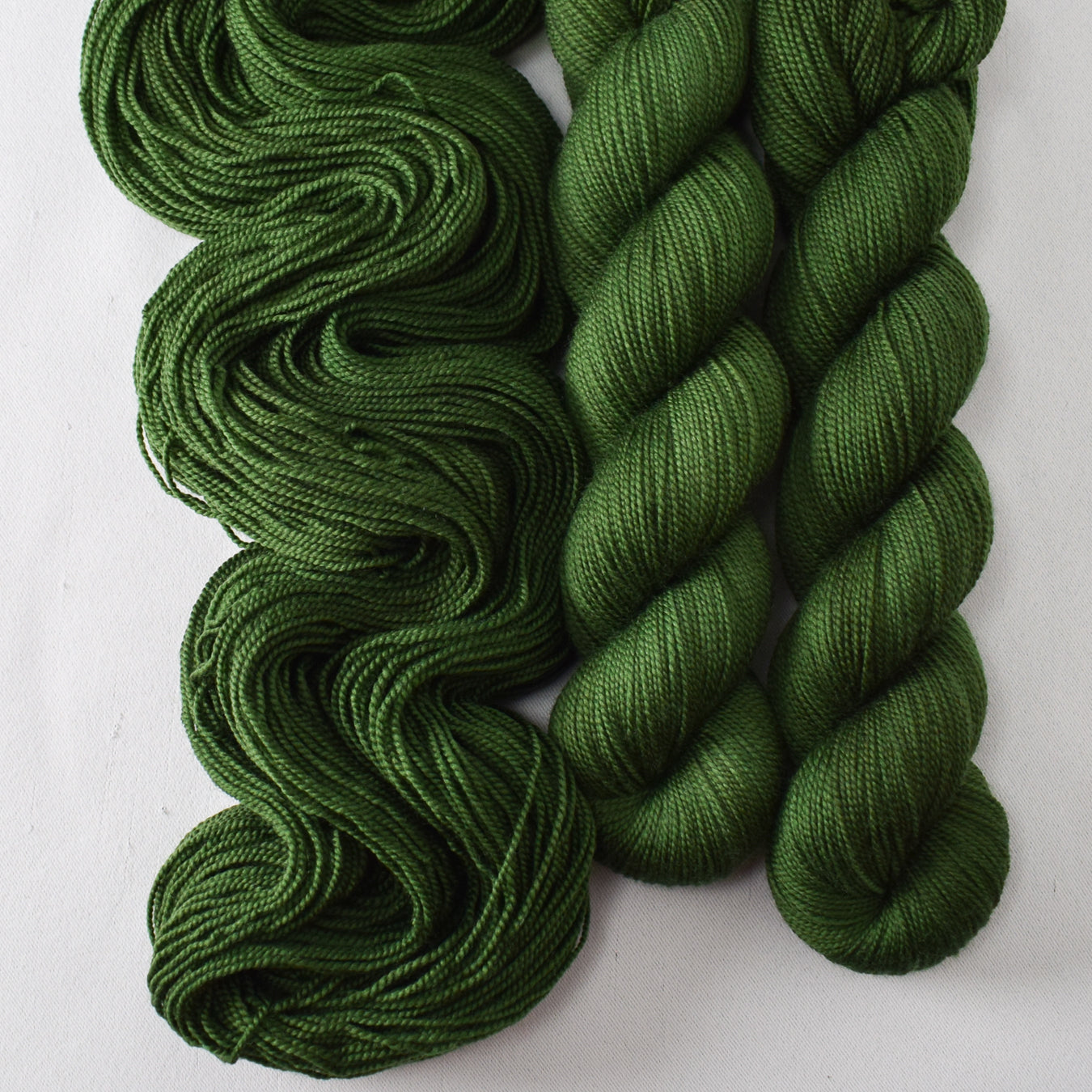 Beanstalk - Miss Babs Yummy 2-Ply yarn