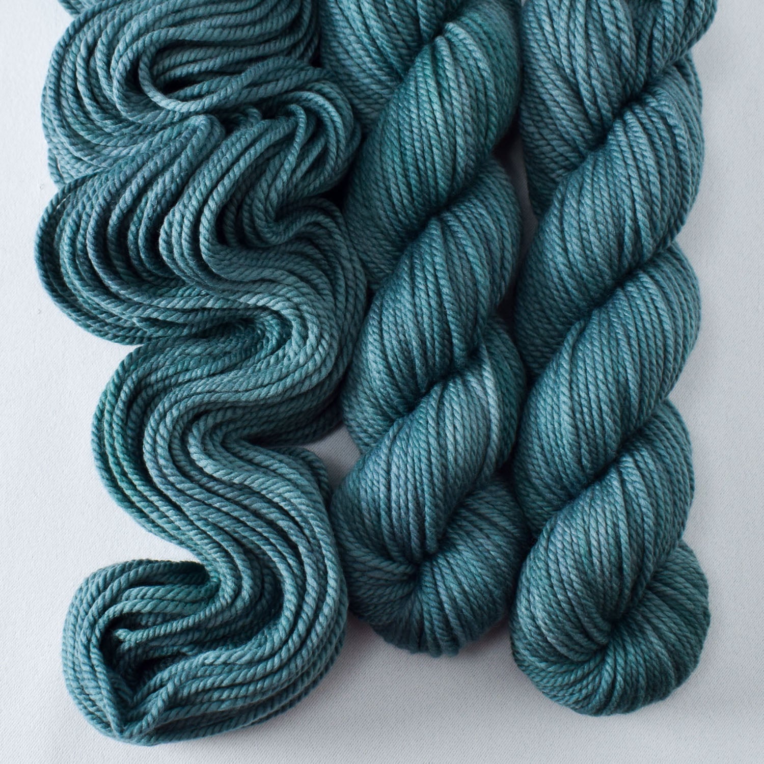 Beryl - Miss Babs K2 chunky merino wool yarn